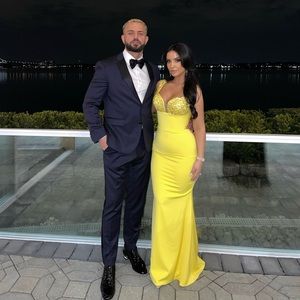 SOLD- Custom Yellow Mermaid dress 💛